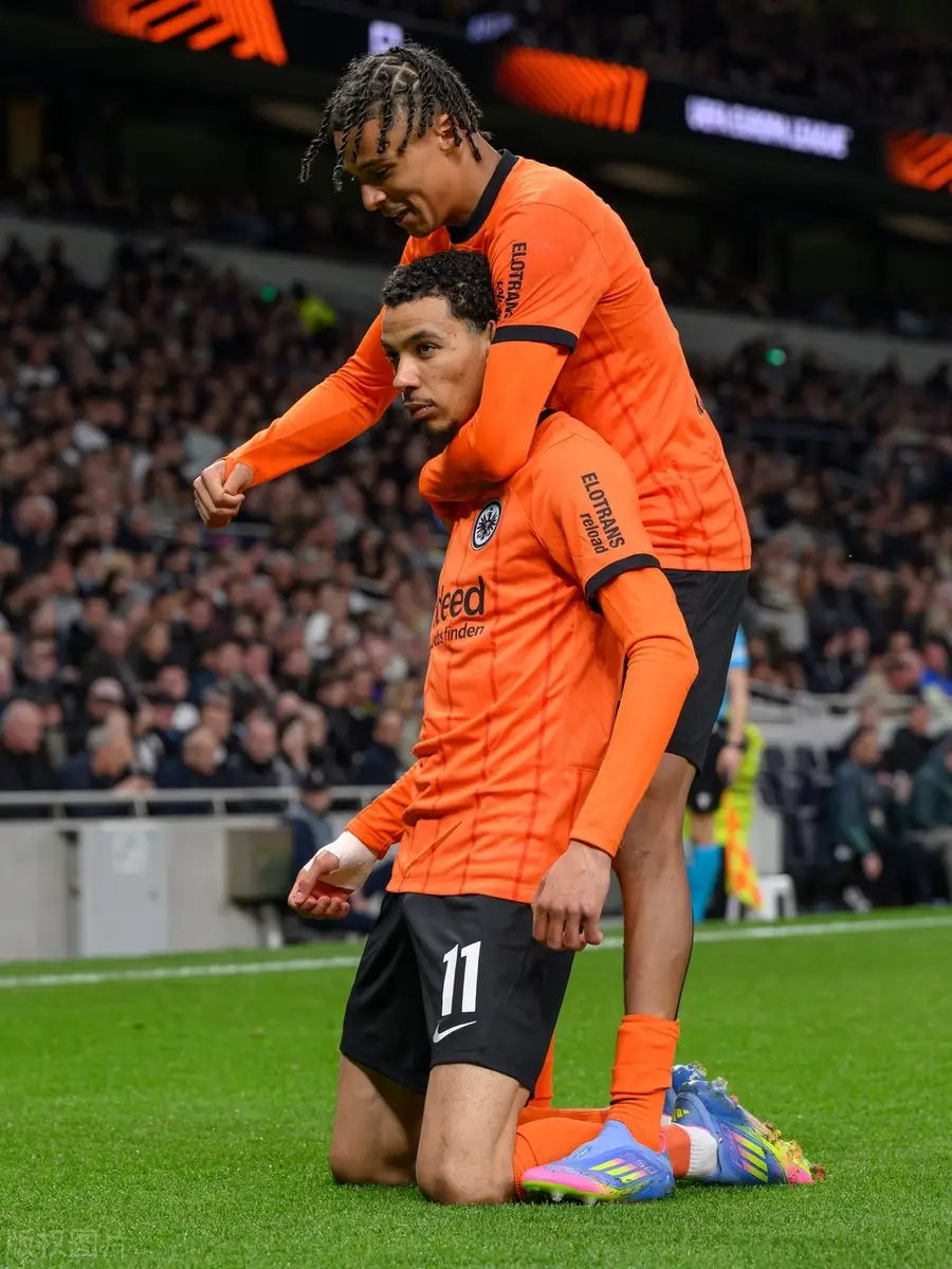 里程碑夜斯图加特遗憾出局,欧联关键时刻刷纪录,信心回归,控场能力受关注 里程碑夜斯图加特遗憾出局,欧联关键时刻刷纪录,信心回归,控场能力受关注