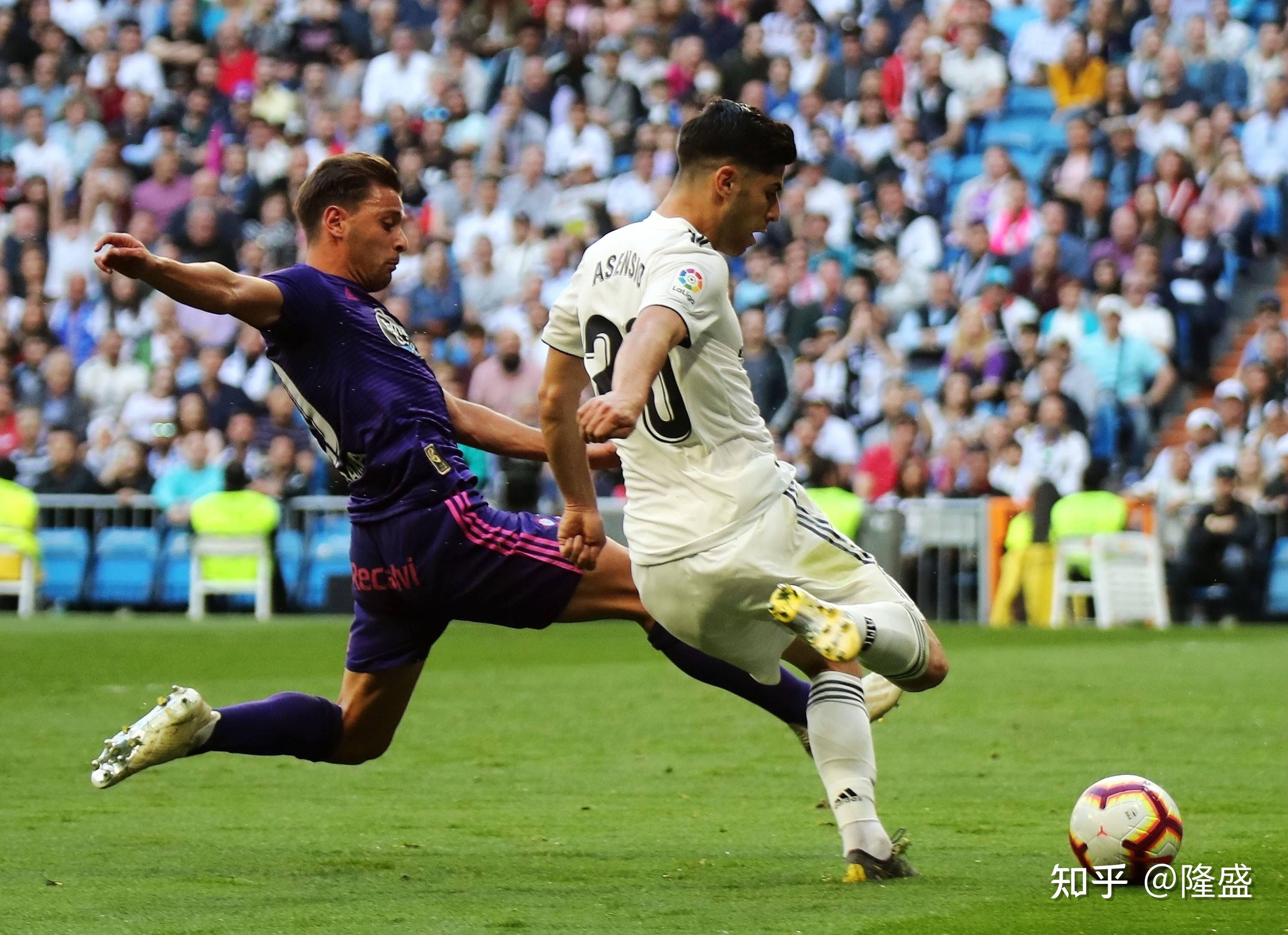 九博网站 - 费耶诺德对阿贾克斯精彩纷呈的比赛 