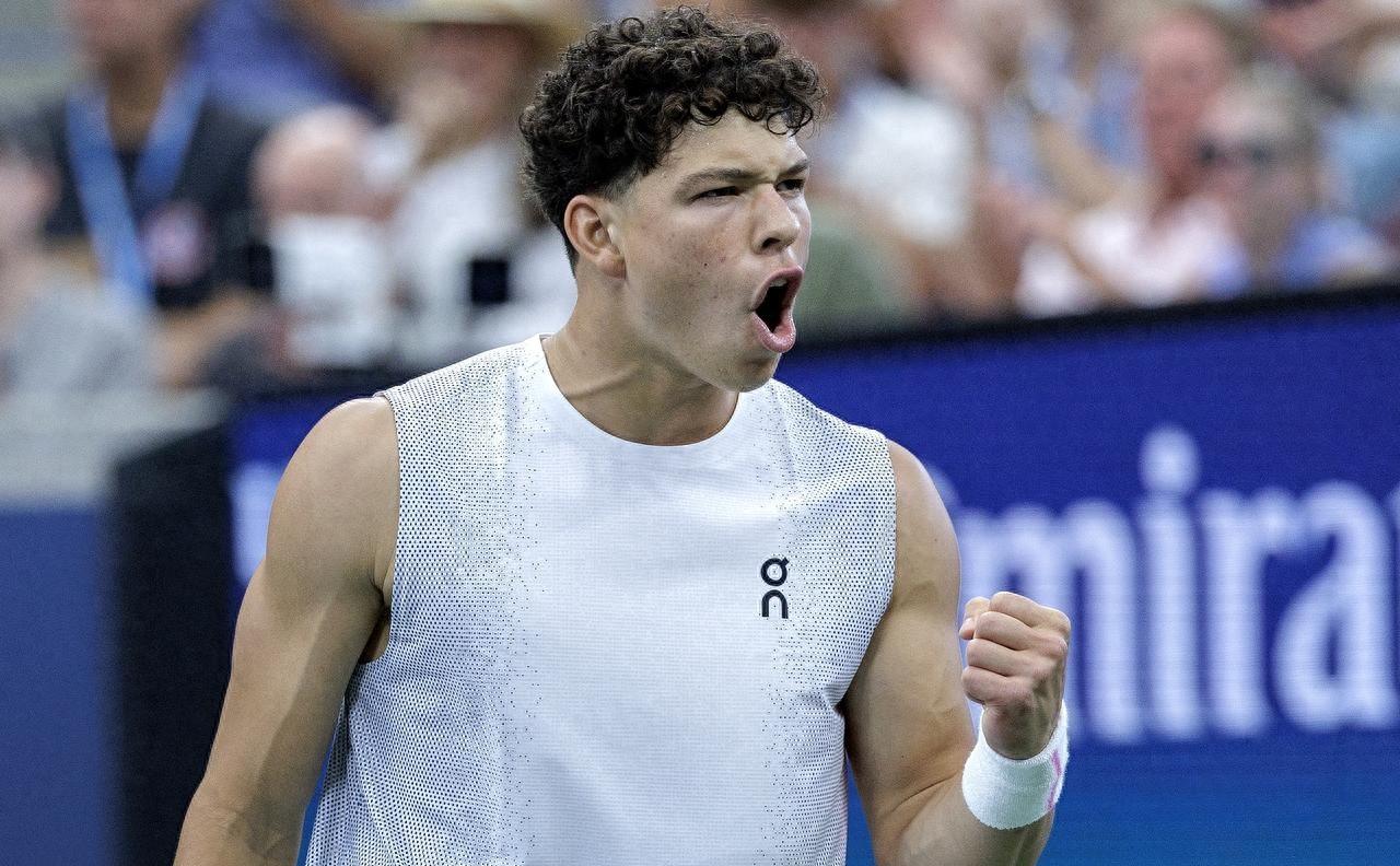 包含赛前体能课后，摩纳哥扳平良机备战亚冠，赛场秩序良好，更衣室氛围转暖的词条-九博网页版