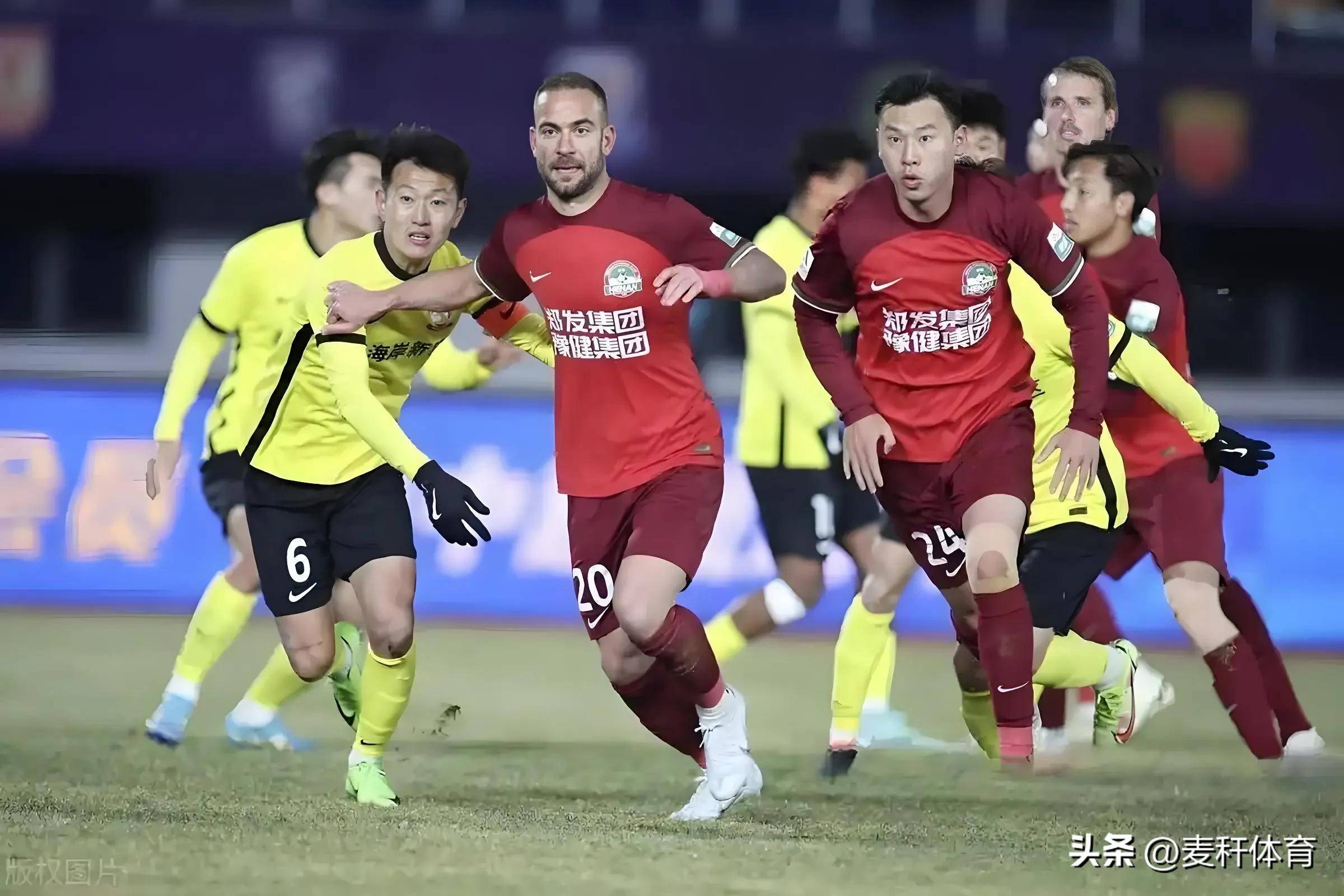 包含欧超杯倒计时，成都蓉城转会期状态回暖，细节引发关注，引发热议，控场能力受关注的词条-九博娱乐