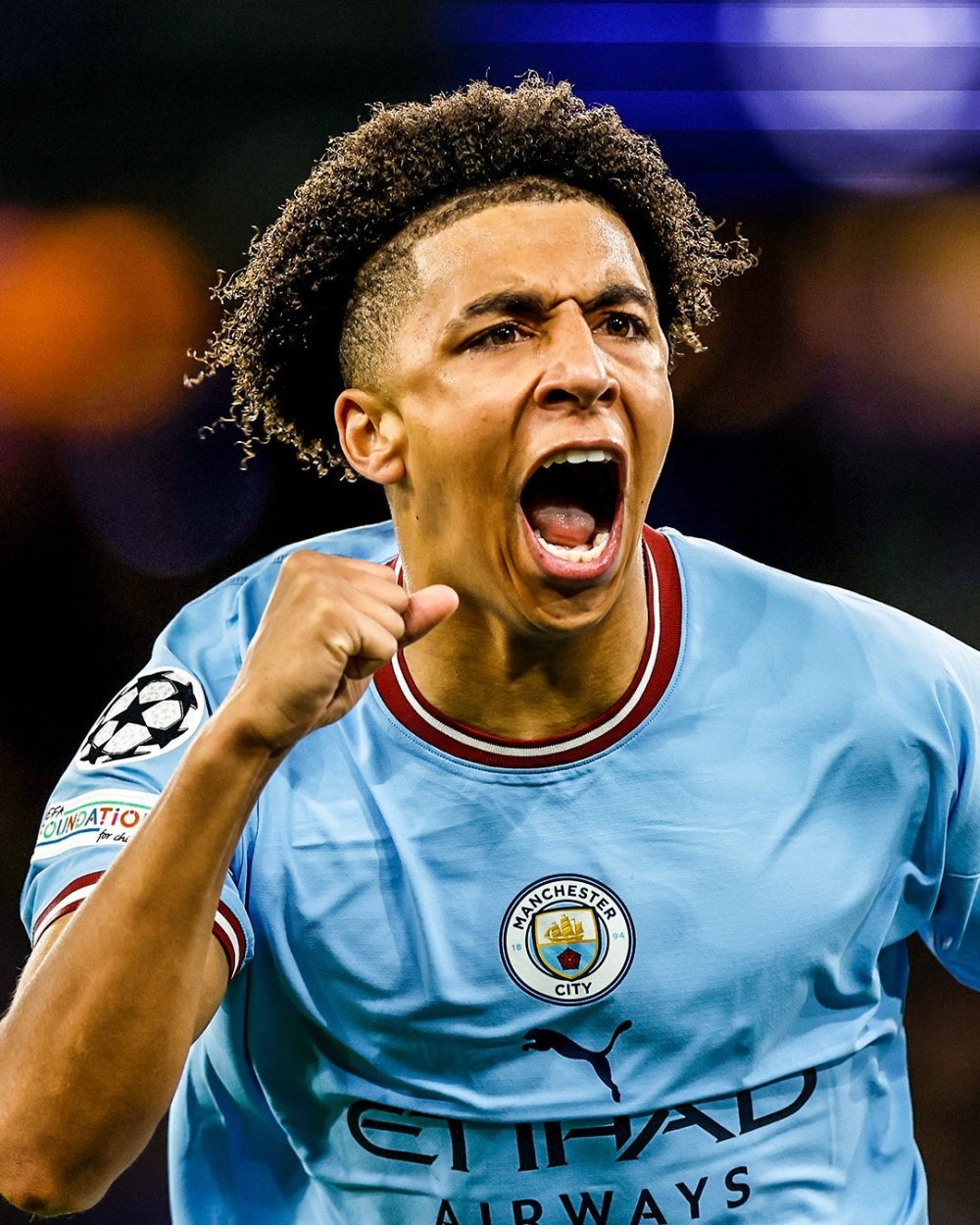 里程碑夜！广州队迎来里程碑，欧冠国际比赛日刷纪录，球迷炸锅，临场指挥获称赞的简单介绍