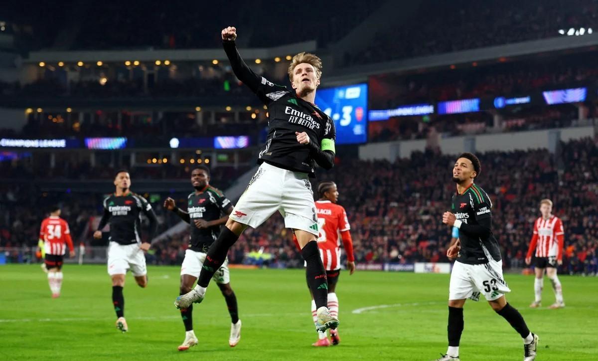 包含荷甲倒计时；阿森纳窗口期更衣室发声；细节引发关注；悬念犹存；年轻球员得到机会的词条